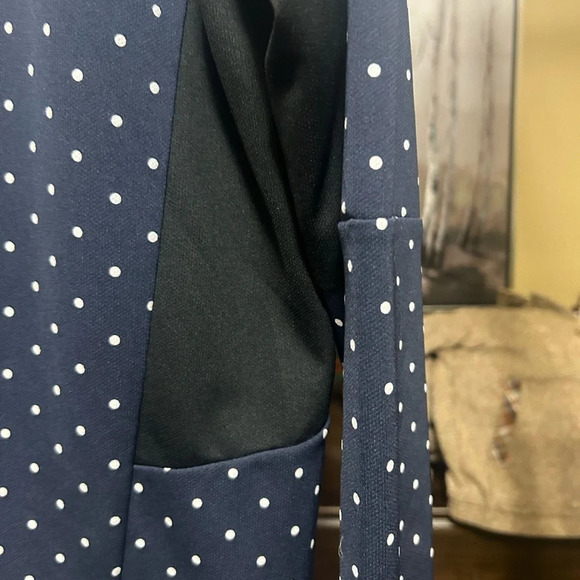 Nike NSW long sleeved mens size  M blank logo crew in excellent condition - Picture 7 of 10